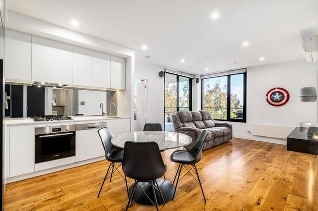 210/18 Lomandra Drive, VIC 3169