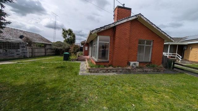 1 Birch Court, VIC 3840
