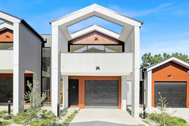 9/11 Ian Crescent, VIC 3042