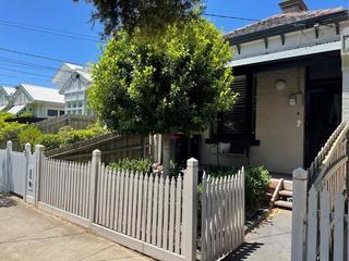 6 Normanby Street