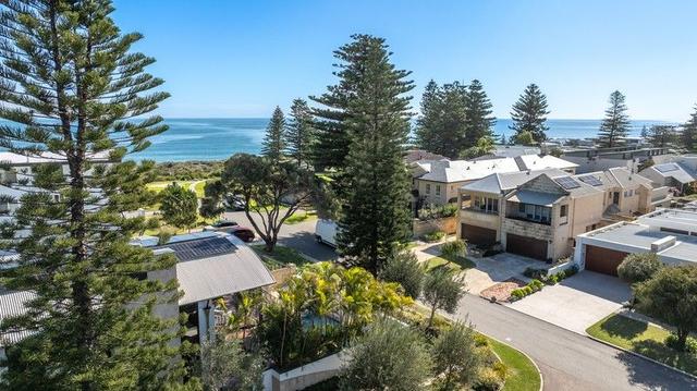7 Hawkstone Street, WA 6011