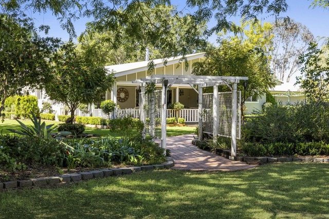 264 E Drews Road, QLD 4350