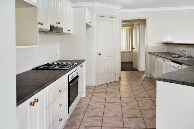 28 Emerald Drive, NSW 2795