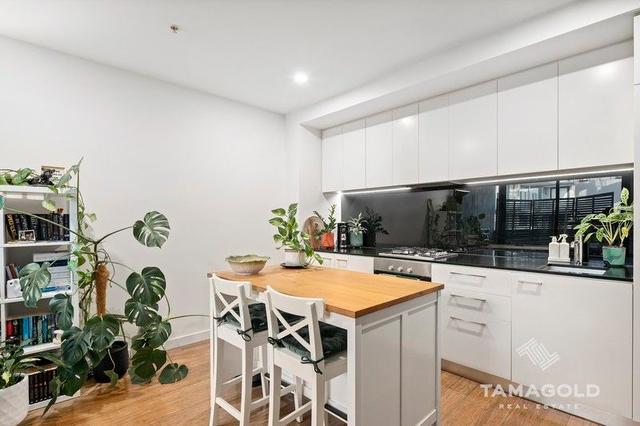 211/10 Clinch Avenue, VIC 3072