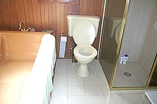 Ensuite (2003-05-21)