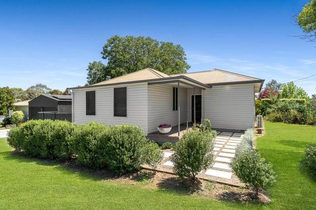 21 Kearneys Drive, NSW 2800