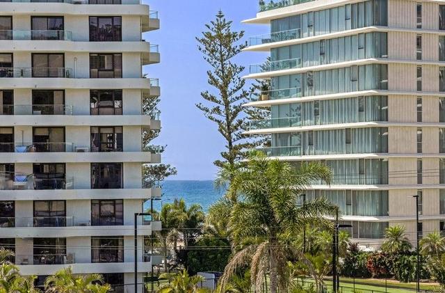 1012/1 Ocean Street, QLD 4220