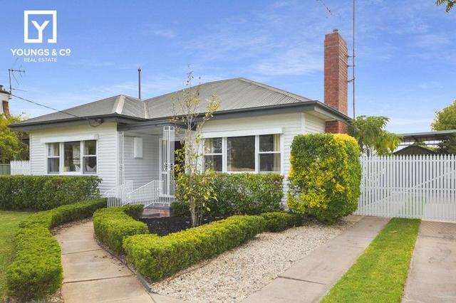 13 Dunrobin St, VIC 3630