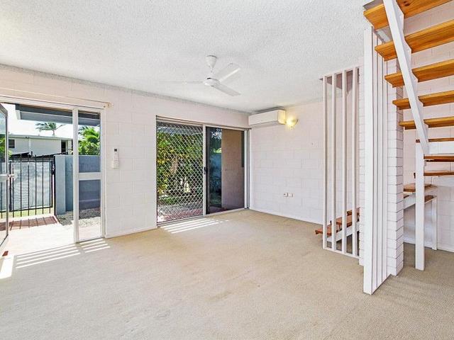 1/22 Stuart Street, QLD 4810