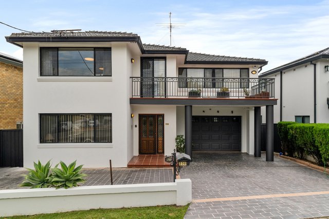 72e Tabrett Street, NSW 2216