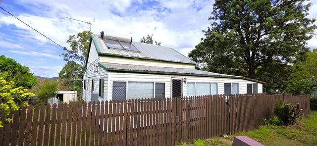 32 Crown Street, QLD 4714