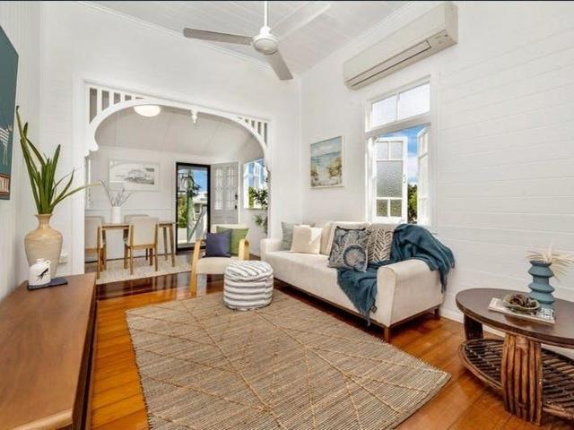 69 Seventh Street, QLD 4810