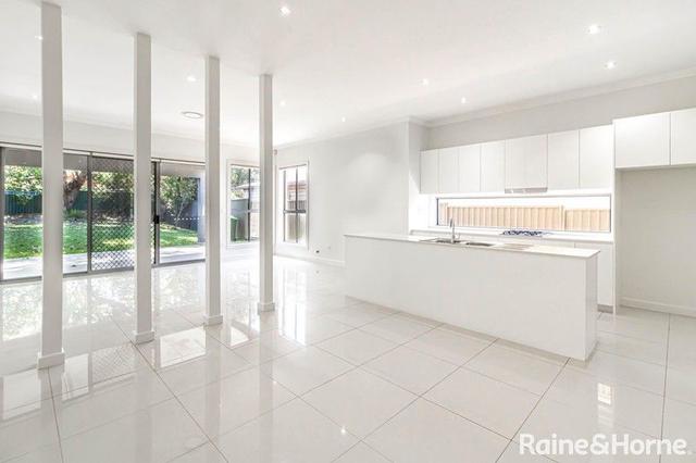 3 Grant Crescent, NSW 2160