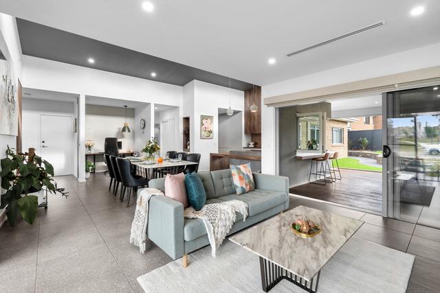 19 Bischoff Street, ACT 2913