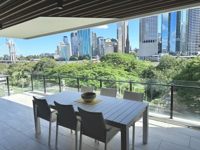 401/24 Wicklow Street, QLD 4169