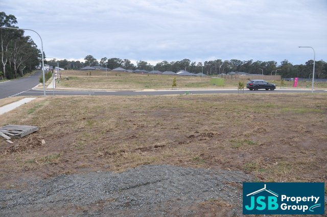 2 Klensendorlffe Way, NSW 2573