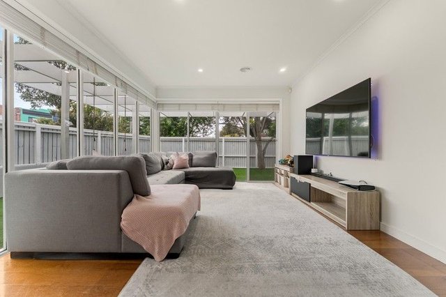 9 Turnberry Court, VIC 3202