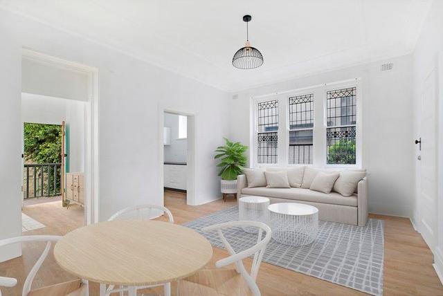2/18 Waltham Street, NSW 2034