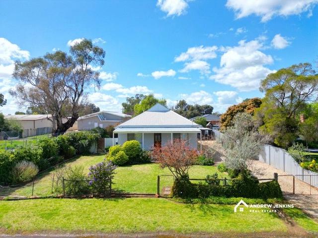 5 Goorang St, VIC 3649