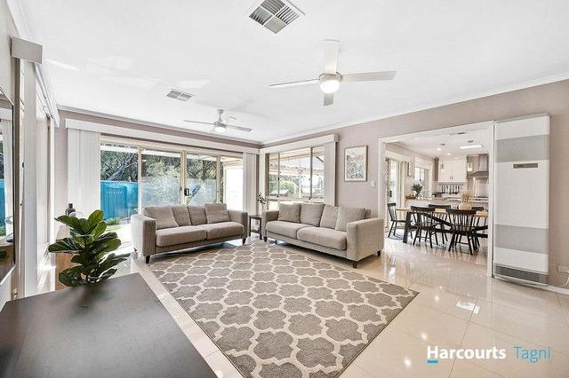 10 Sandalwood Grove, SA 5162