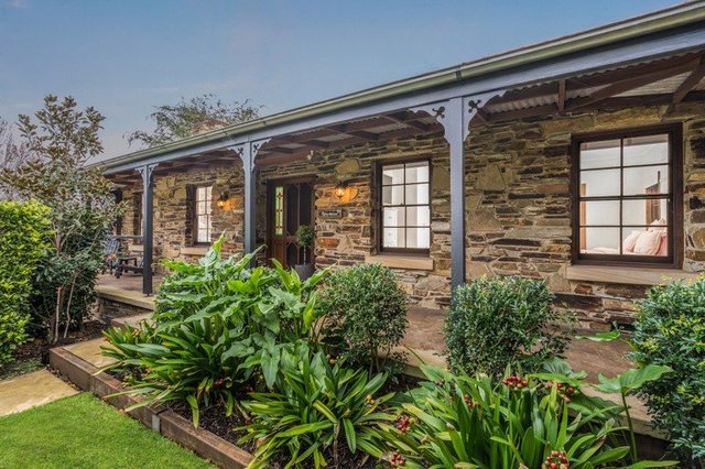 22 Queens Park Road, VIC 3220