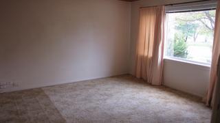 Bedroom 1 (2014-10-10)
