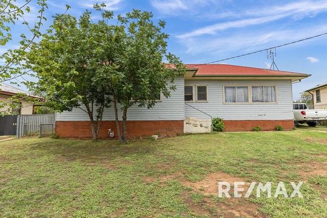 17 Robert Street, NSW 2663