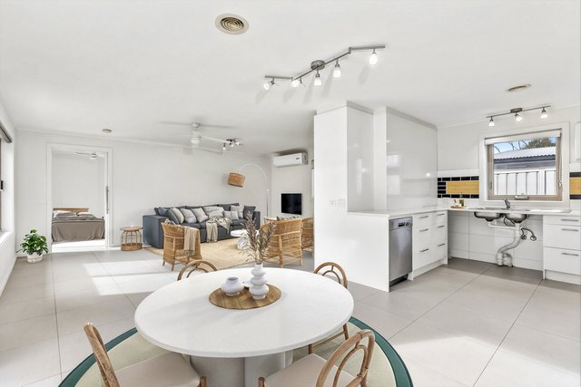 35 Dash Crescent, ACT 2904
