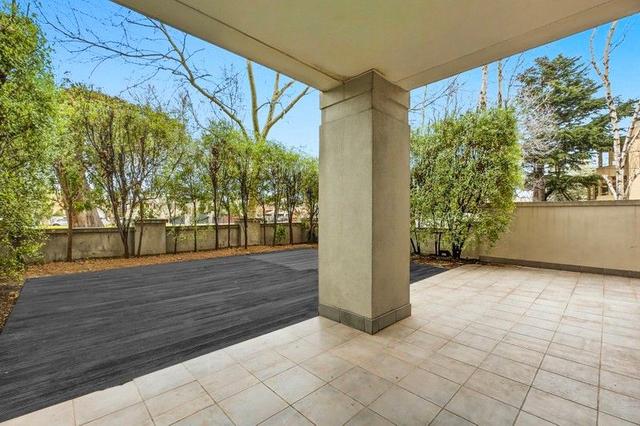 2/327 Dandenong Road, VIC 3181