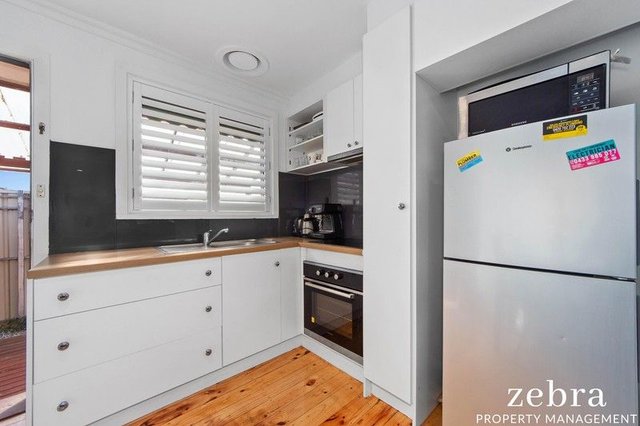 4/82-84 Fox Street, VIC 3021