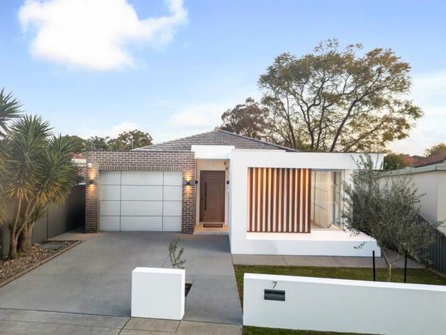7 Major Street, NSW 2196