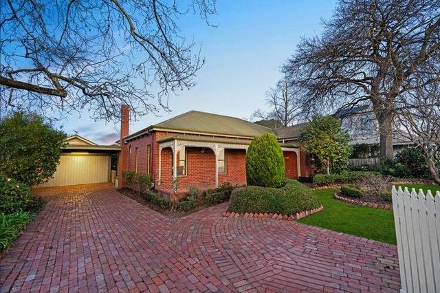 8 St James Avenue, VIC 3127