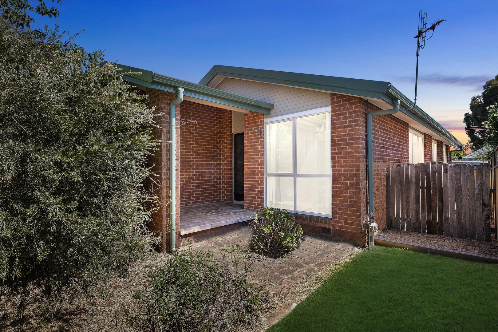 64 Pickworth Street, Holt ACT 2615 Allhomes