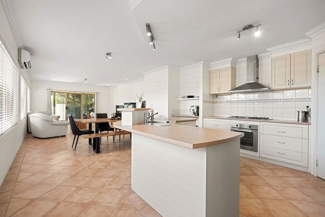 26 Evella Cove, WA 6180