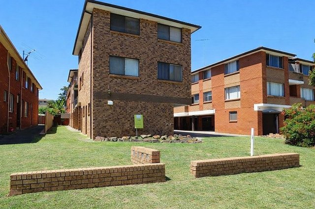 2/16 Collimore Avenue, NSW 2170