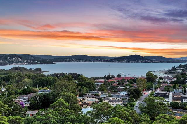 182/80 John Whiteway Drive, NSW 2250