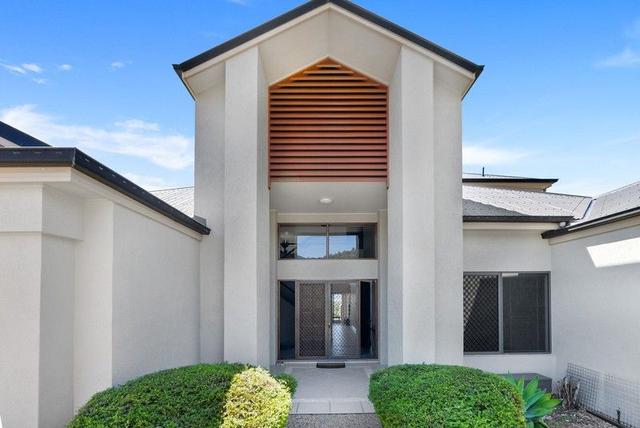 26 East Parkridge Drive, QLD 4870