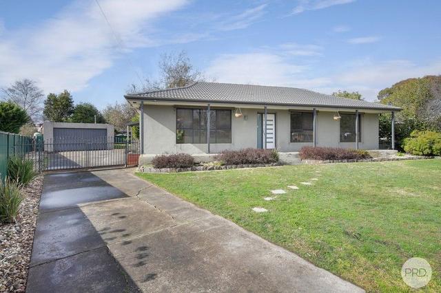 11 Woolway Court, VIC 3356