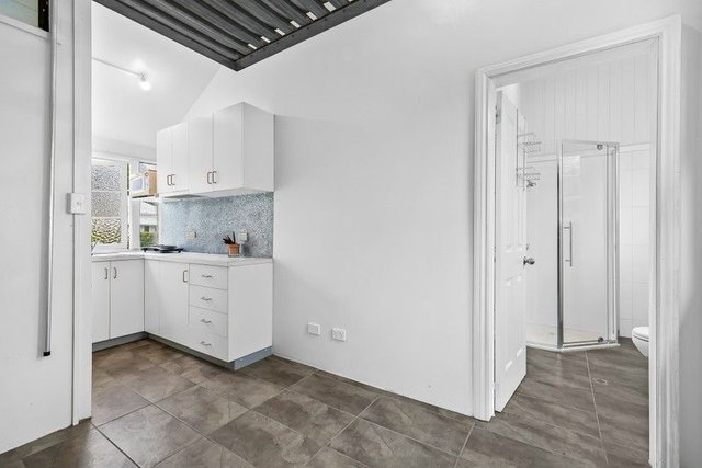 8/1 Colville St, QLD 4101