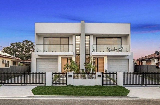 12A Ogmore Court, NSW 2200