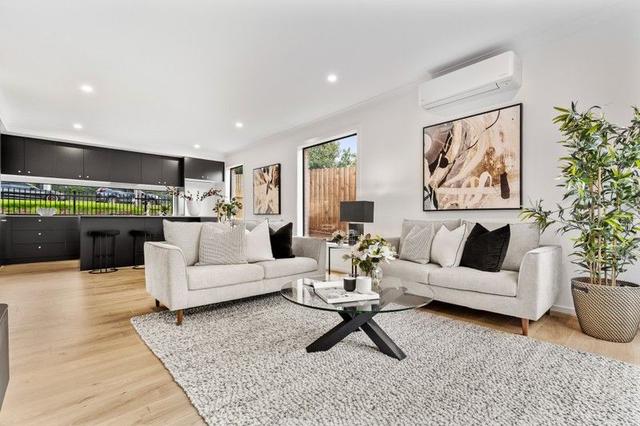 1 Oakside Place, VIC 3806