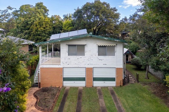 61 Kolora Crescent, QLD 4055