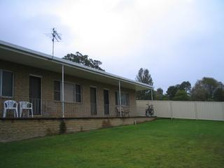 Front of units (2008-12-22)