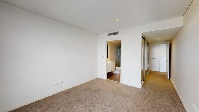 704/335 Wharf Road, NSW 2300