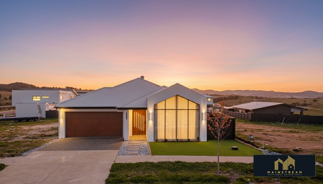 32 Manicaros Terrace, ACT 2611