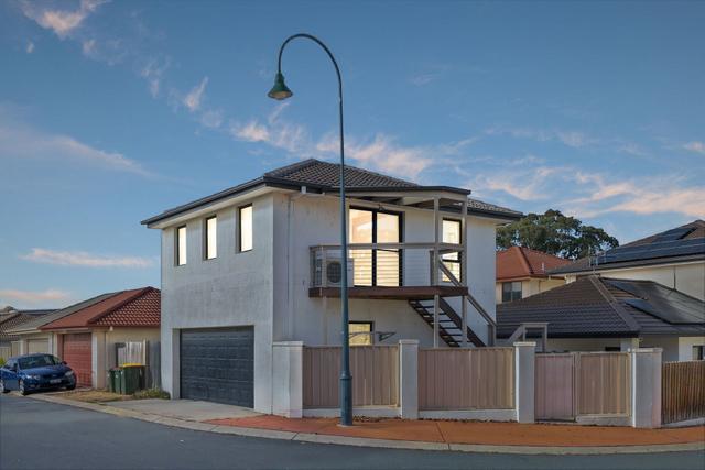 2/76 Swain Street, ACT 2912
