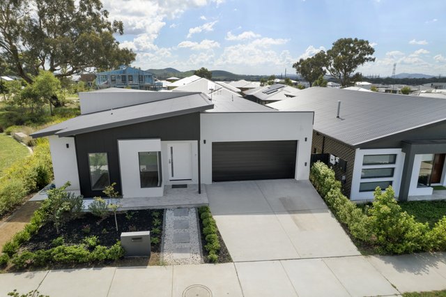 22 Rachel Makinson Street, ACT 2615
