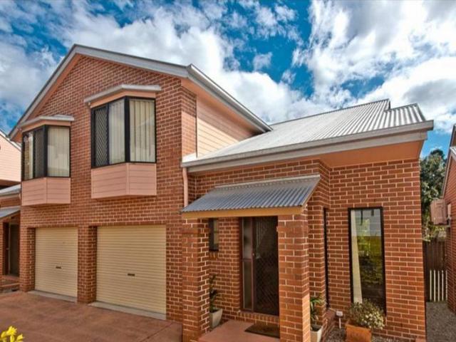 3/8 Bermingham Street, QLD 4051