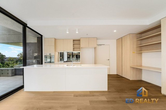 303/6B Atkinson Street, NSW 2170