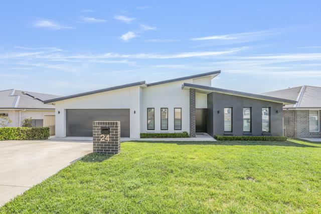 24 Meagher Street, NSW 2795